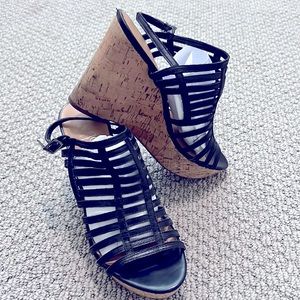 Franco Sarto Black an Cream strappy 4” wedge